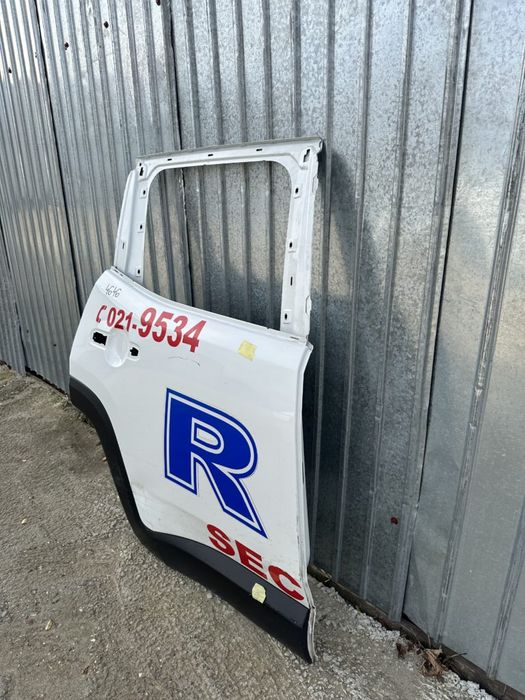 Usa dreapta spate Jeep Renegade 2014 , 2015 , 2016 , 2017 , 2018 , 2019 , 2020 , 2021