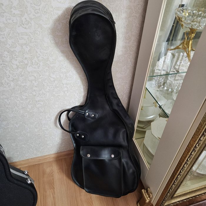Чехол для гитары типа гибсон sg..