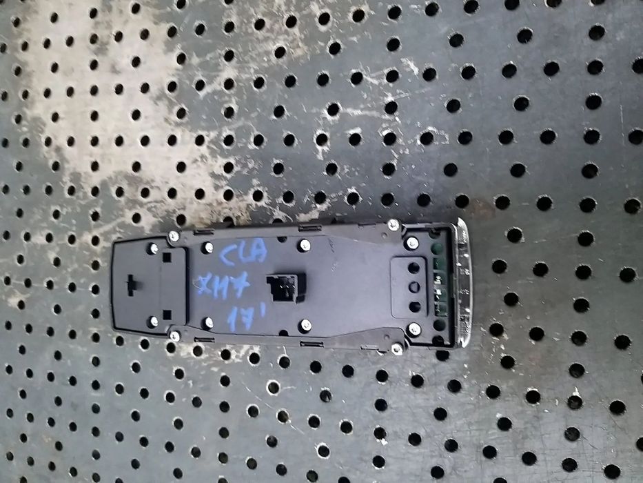 Bloc butoane geamuri oglinzi mercedes cla x117 dca1669054400 lk10021505