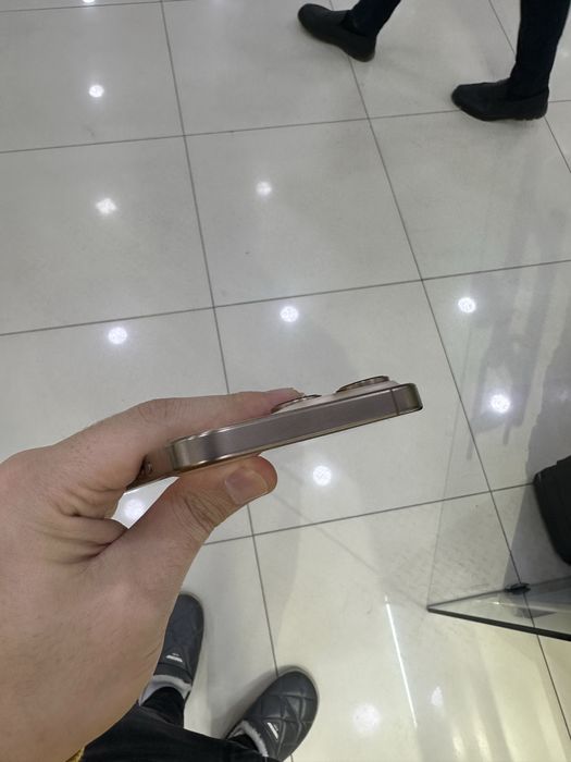 Iphone 16pro max 100%