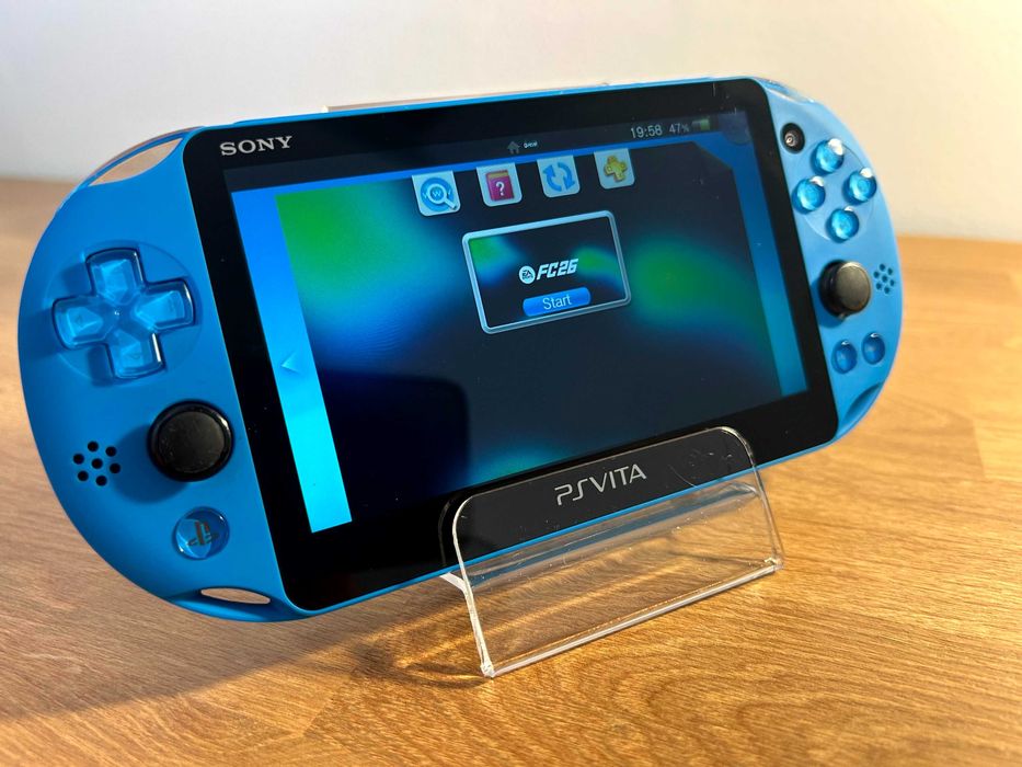 PS Vita Slim Aqua Blue modată — 128GB, import Japonia