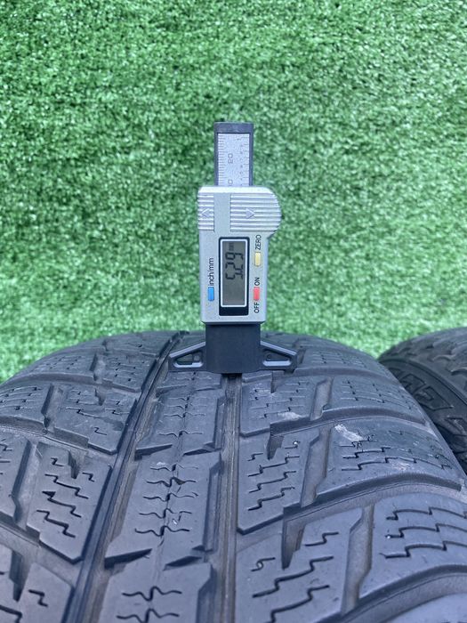 Set 4 anvelope Iarna Nokian WR SUV3 235 55 R18 104 H XL Dot 4820 5,2mm