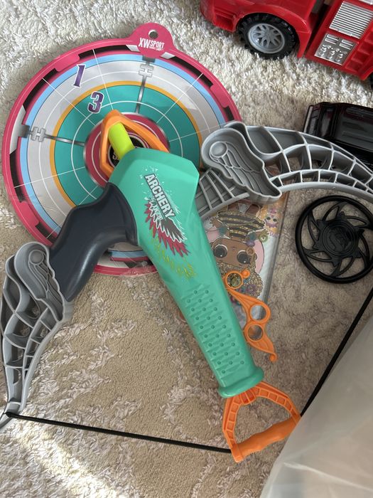 Продам игрушки детские