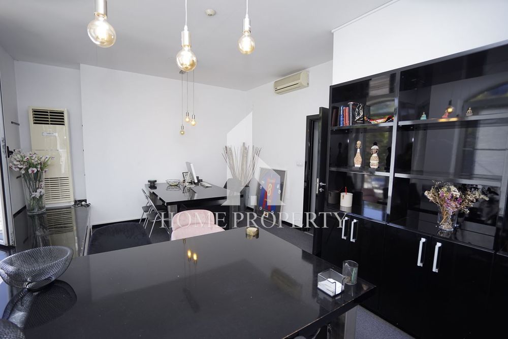 Дава се под наем Офис в София, Център - 100 кв.м за 1600 € - Снимка #5