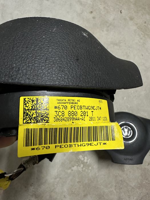 Airbag Volan VW Passat b7, Golf 6 cod 3C8880201T
