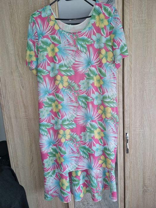 Rochie de vara foarte frumoasa din voal stare excelenta