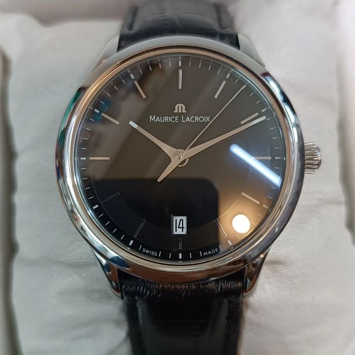 Швейцарские часы Maurice Lacroix