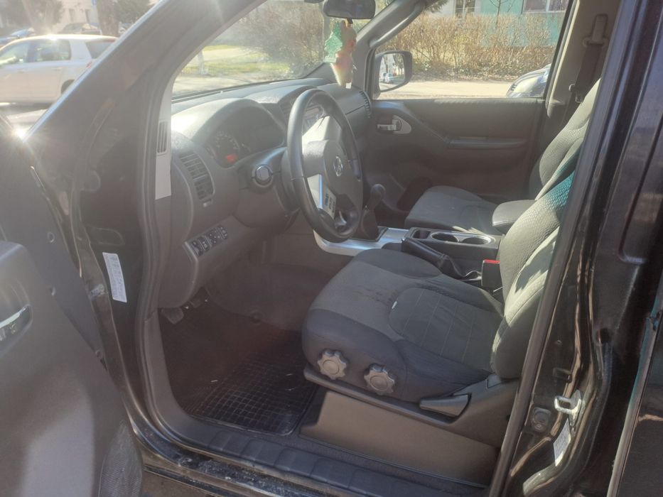 NISSAN Navara 2011 — imagine 5