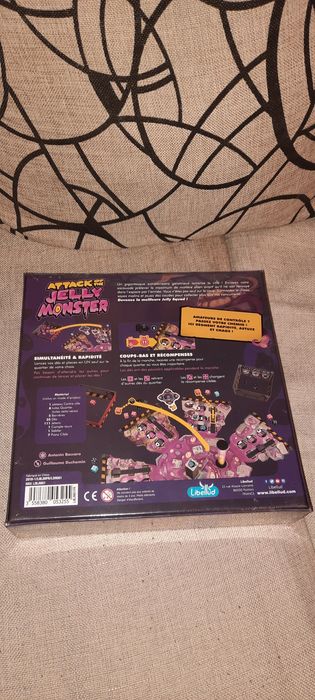 Игра Атаката на желеното чудовище