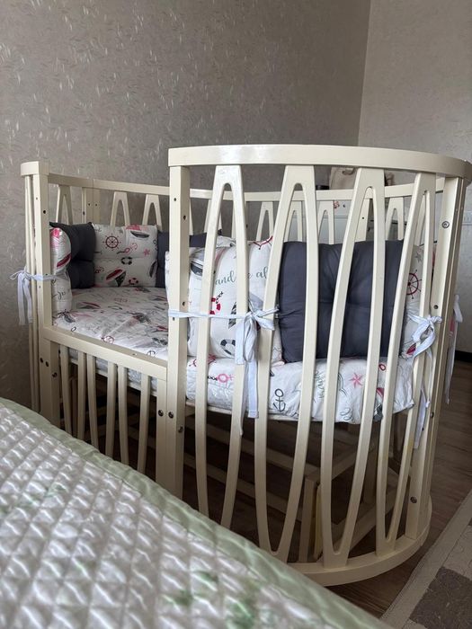 Детская кровать с матрацем