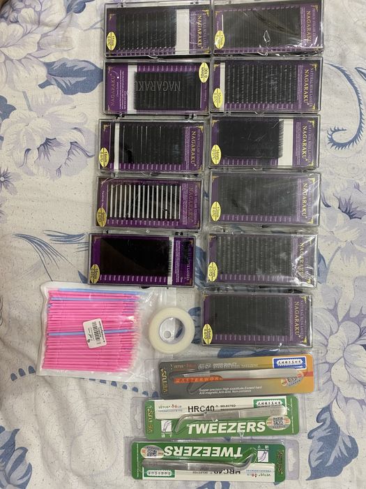Набор ресниц, пинцеты, скотч и микробраши