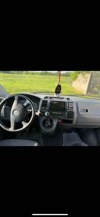 VoLKSVAGEN t5 2009