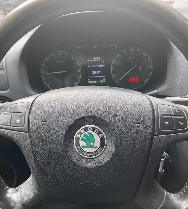 SKODA Octavia 2008 — imagine 5
