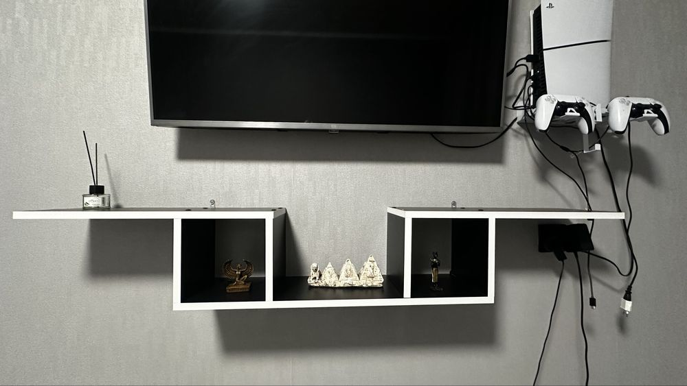 Интерьерная полка