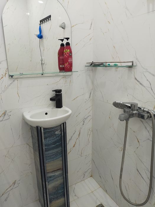 Сдам по суточно квартиру, Кухня студия