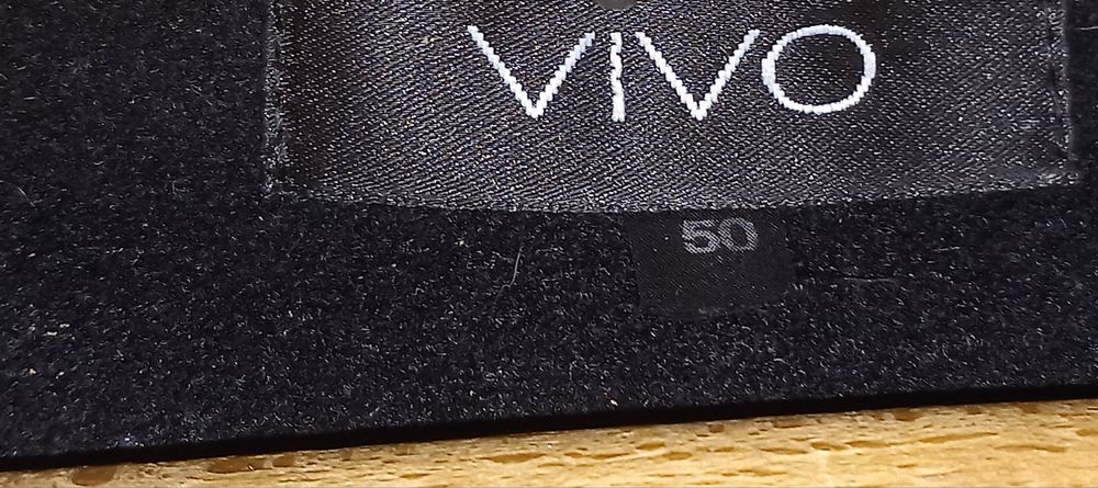 Palton damă lung lână 80% VIVO Collection mărimea 50 - stare f. buna