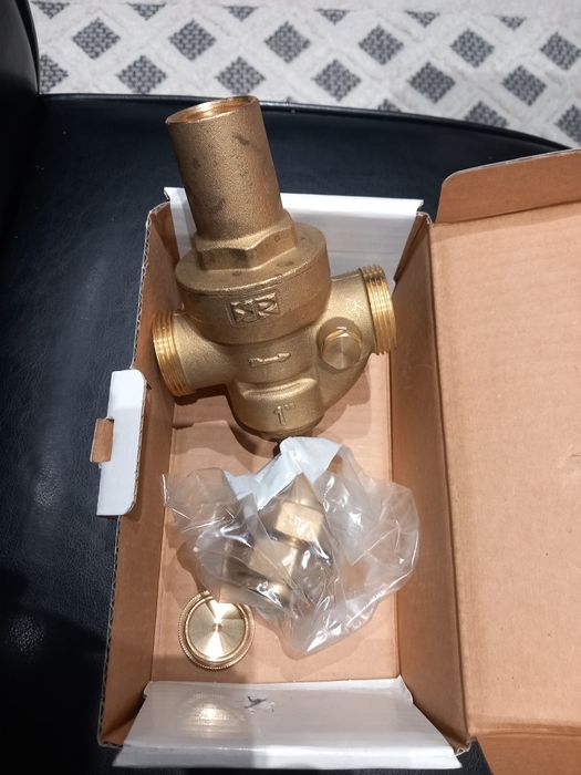 Vând reductoare de presiune