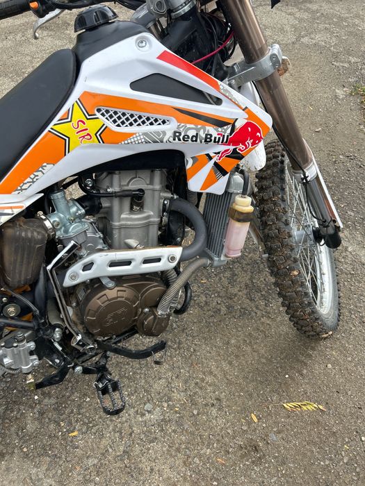 Кросов мотор zongshen 250cc. с водно охлаждане