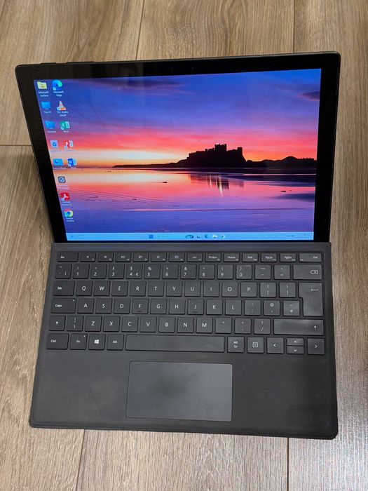 Microsoft Surface Pro 6 i5 8th/8RAM/256SSD черен цвят гр. София Център ...