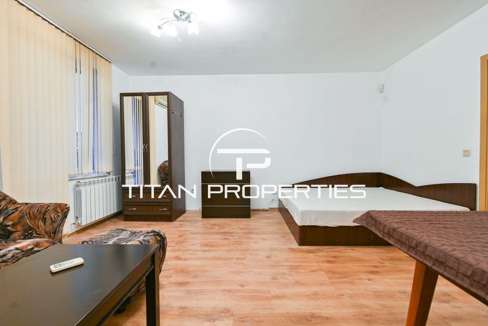 Двустаен, под наем, Център-ЦУМ