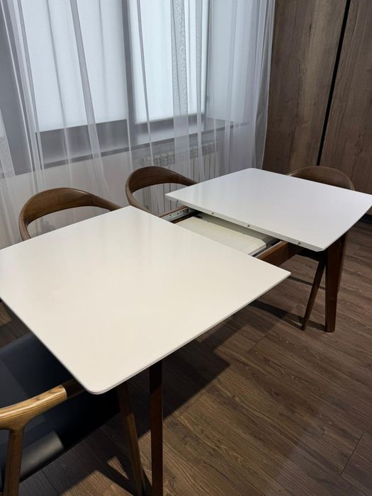 Продам кухонный стол раздвижной
