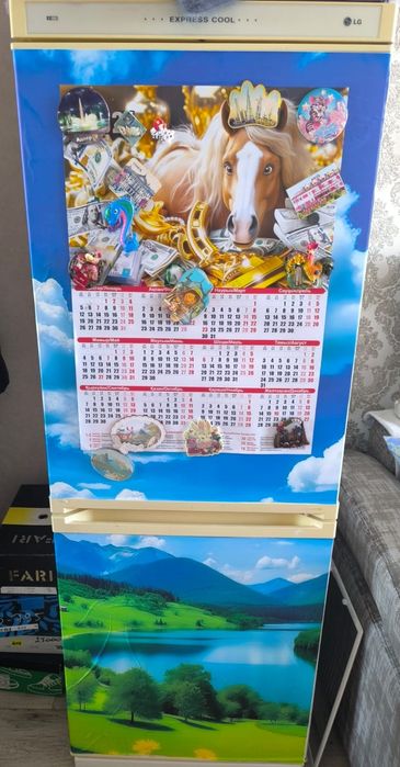 Продам холодильник