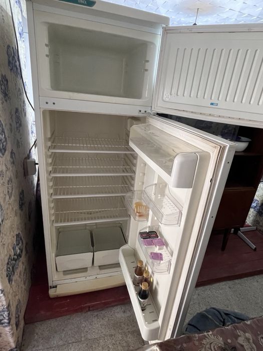 Холодильник Б/У STINOL