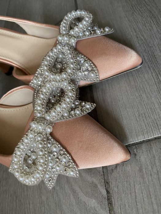 Pantofi marime 37