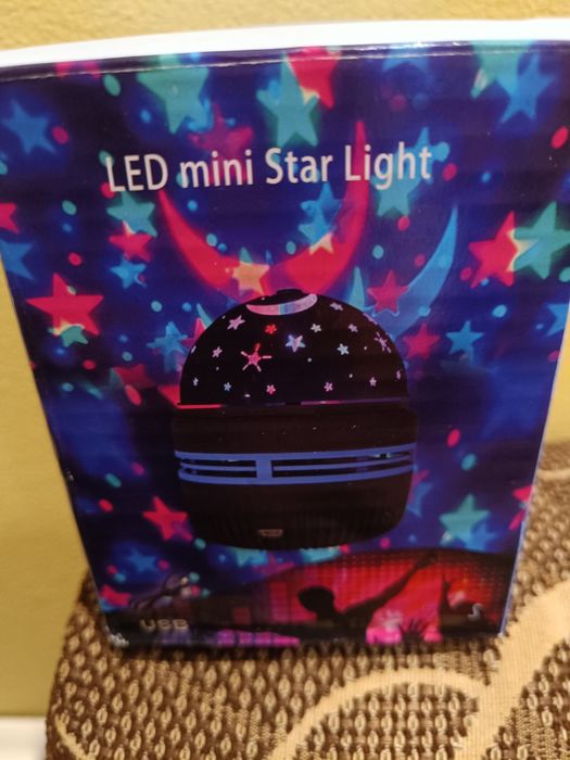 Led мини нощна лампа с USB,нова