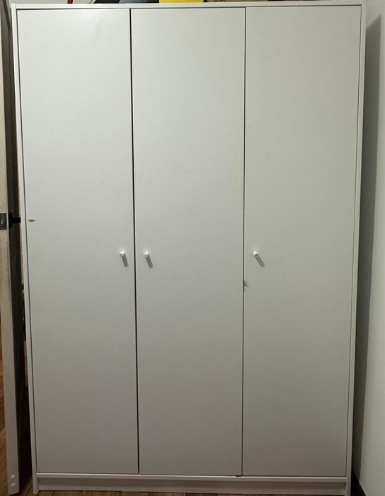 шкаф срочно сатылады