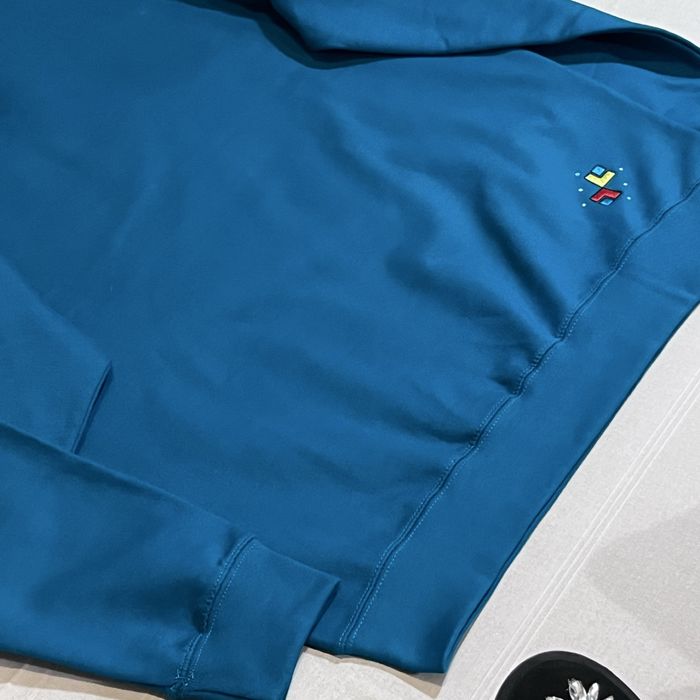CAMARAD Trandafirul – Crewneck brodat | Emerald