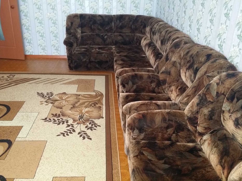 Продается 2 комнатная квартира в пятом микрорайоне