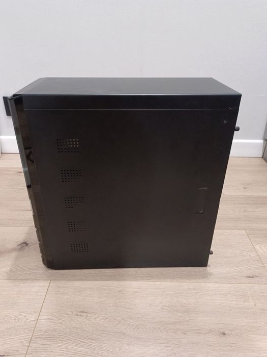 Продам корпус пустой