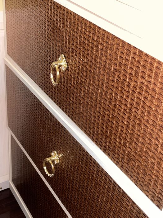 Шкаф витрина для гостиной 2 штуки