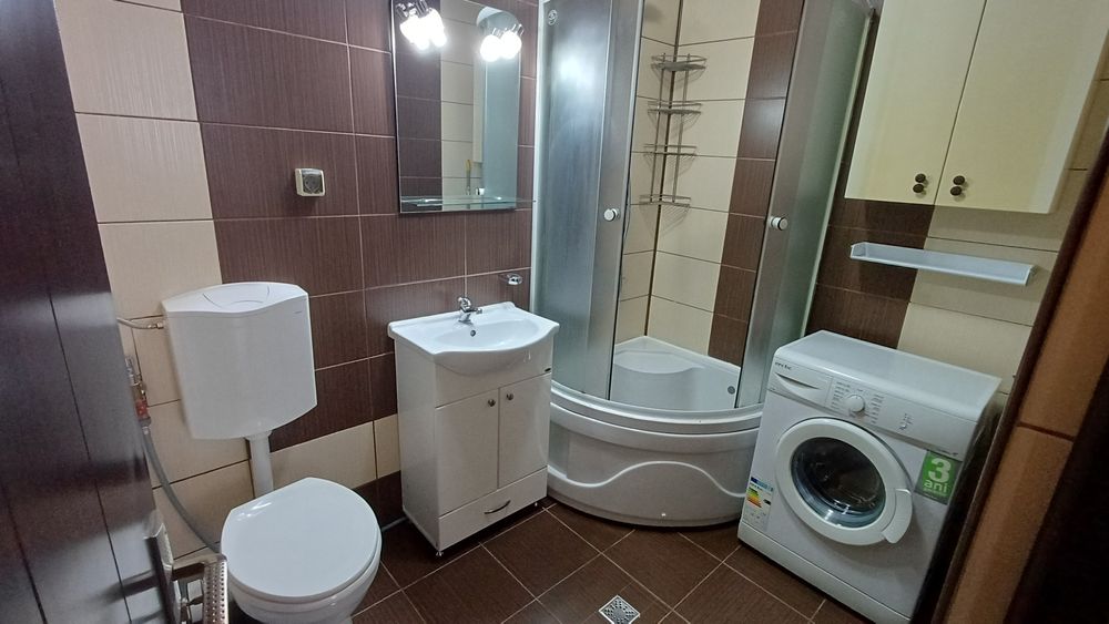 PF închiriez apartament doua camere