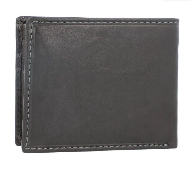 Vând portofel bărbați, din piele naturala, negru, 10 cm