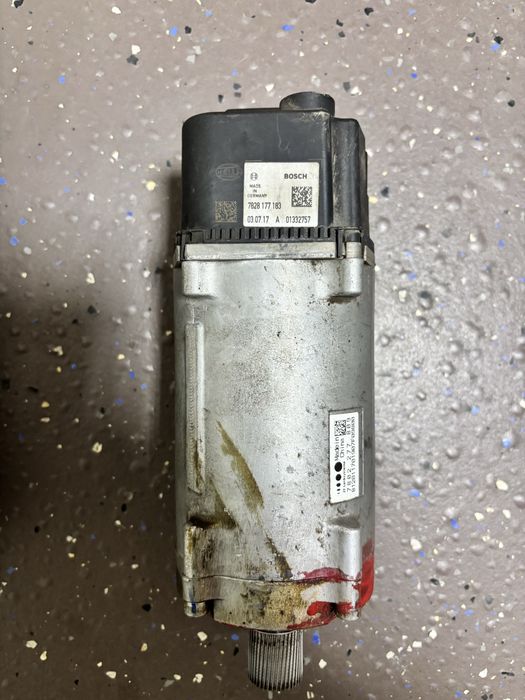 Мотор рулевой рейки MB W222