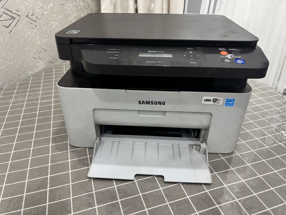 Принтер Samsung M2070W