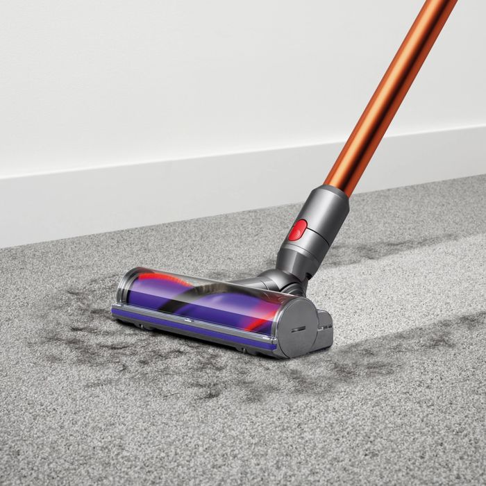 Акумулаторна прахосмукачка Dyson Cyclone V10 Absolute