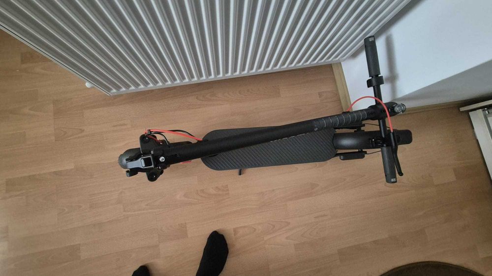 vand Trotinetă electrică Xiaomi Scooter Elite – 1.599 lei