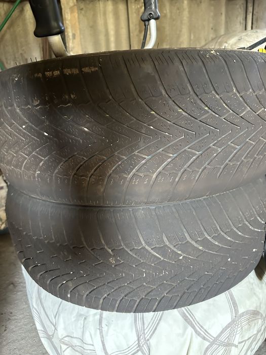 Продам резину 225/55/18