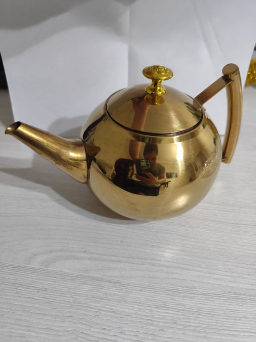 Продам чайники новые