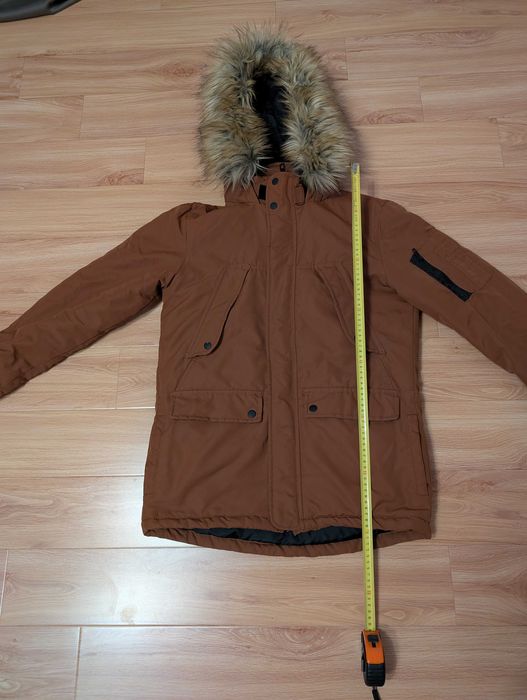 Geaca de iarna Bershka