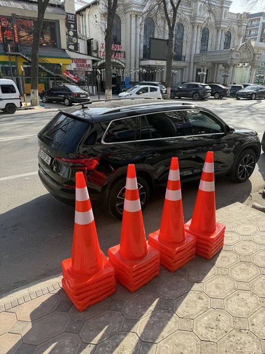 Konus 70 sm Gelviy. Yo'l Qurulish Конус Фишка. Отражат қилади