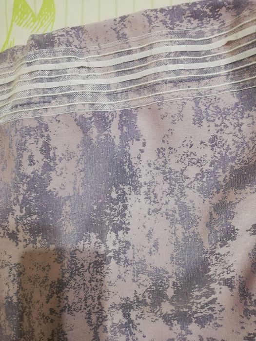 Срочно! Продам две шторы