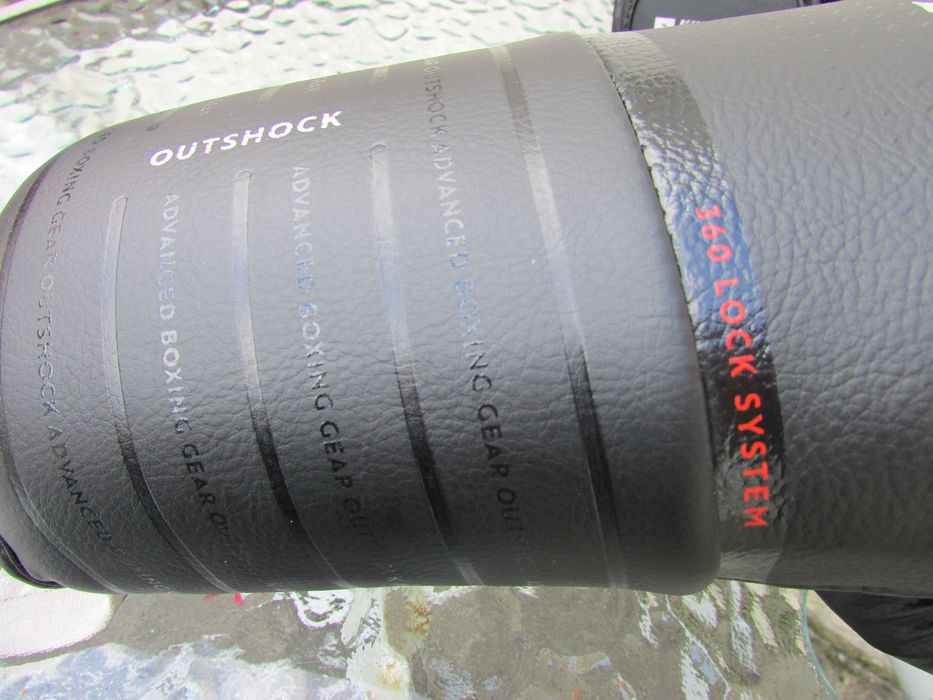 Боксови ръкавици Outshock BG500 Ergo 2.0