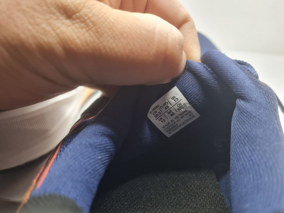 Маратонки Asics VersaBlast 4

Чисто нови с кутия. 

Размер 48 стелка 3