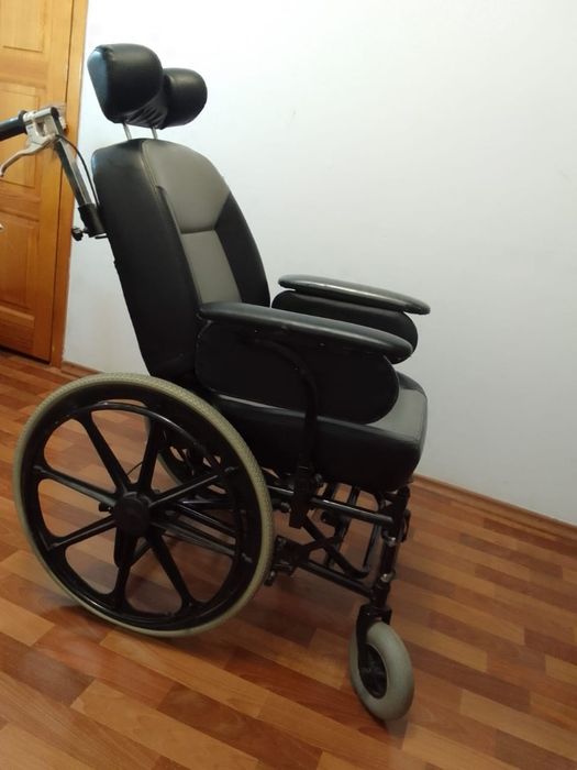 Инвалидная коляска
