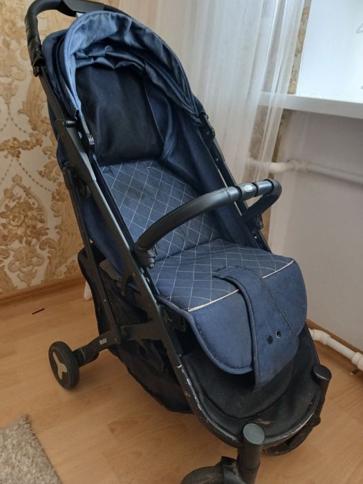 Продам  летнию коляску