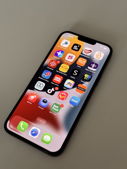 Продавам  Iphone 14 Plus Black